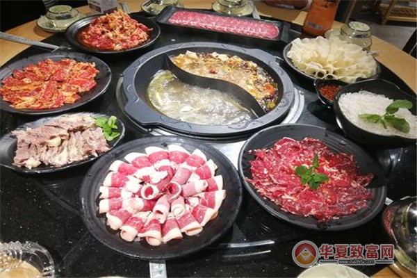 老坛酸菜牛肉火锅加盟